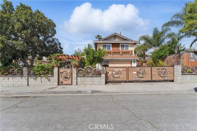 Fontana, CA 92336,7782 Celeste Avenue