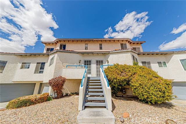Helendale, CA 92342,14530 Nautical Lane #17