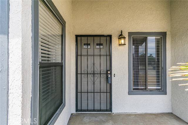 Hesperia, CA 92344,14292 Pinewood Drive
