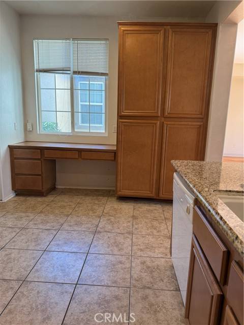 Victorville, CA 92392,11946 Russell Court