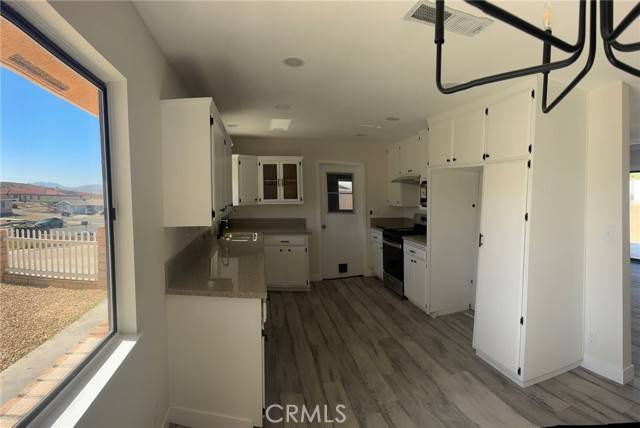 Barstow, CA 92311,37146 Lombardy Avenue