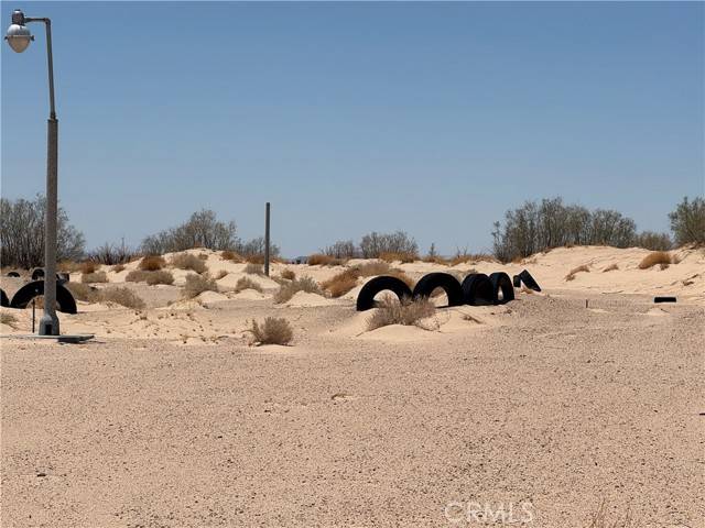 Newberry Springs, CA 92365,36073 Ramona Road