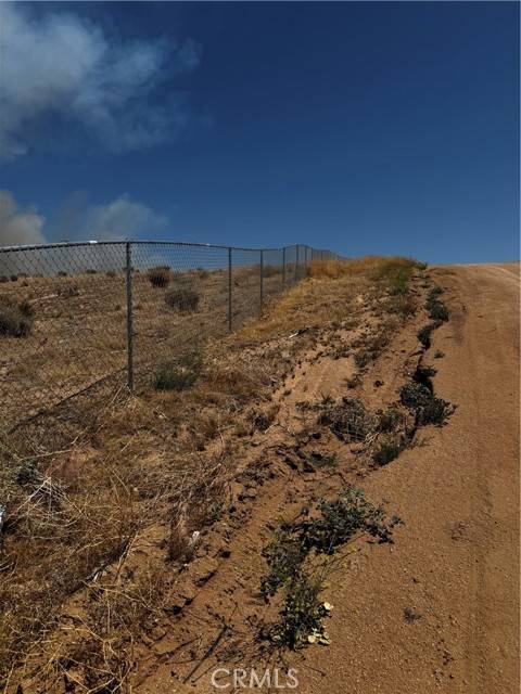 Apple Valley, CA 92308,10187 Joshua Road