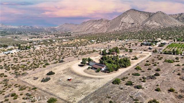 Phelan, CA 92371,6474 Macapa Drive