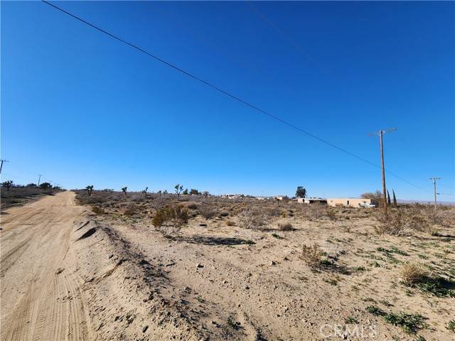 Phelan, CA 92371,0 Caughlin Road