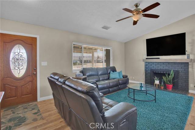 Hesperia, CA 92345,7868 Montrose Avenue