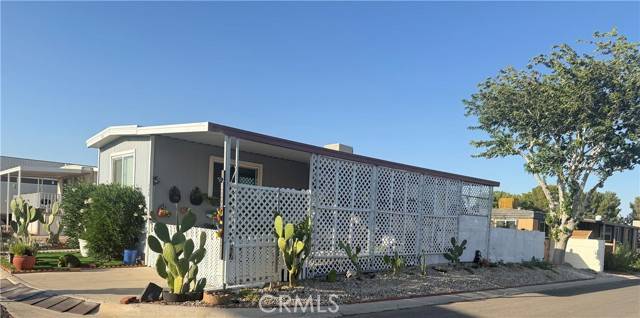 Victorville, CA 92395,13393 Mariposa Rd, #108