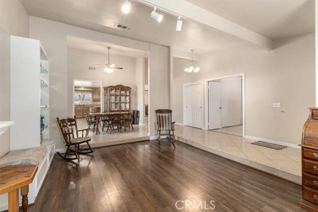 Upland, CA 91786,1193 w 13th Street