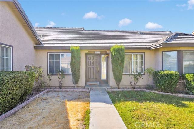 Victorville, CA 92392,14583 Owens River Road