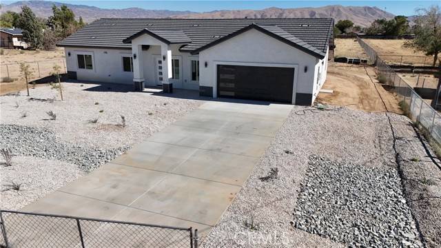Apple Valley, CA 92308,21793 Sioux Road