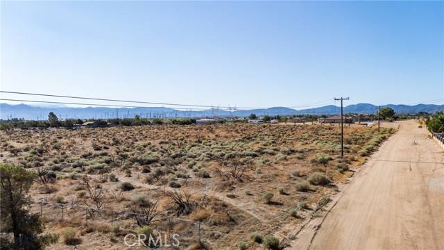 Oak Hills, CA 92344,44 Christina Road