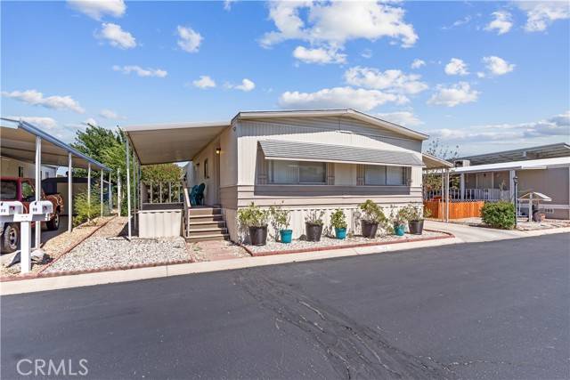 Victorville, CA 92395,13393 Mariposa RD #99
