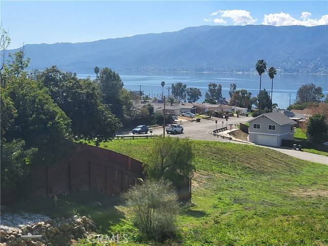 Lake Elsinore, CA 92530,0 HILL Avenue