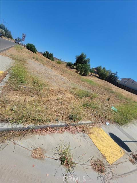 Lake Elsinore, CA 92530,0 Mills St