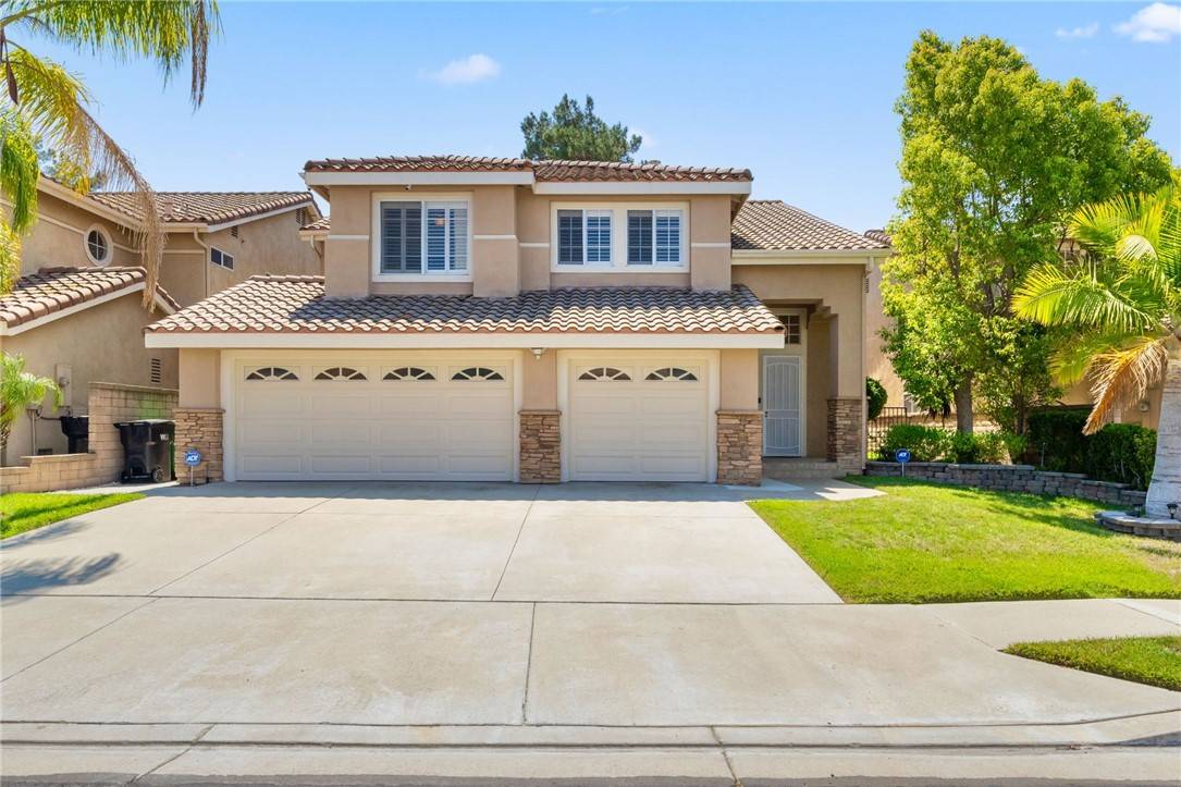 Corona, CA 92882,3272 Crystal Ridge Circle