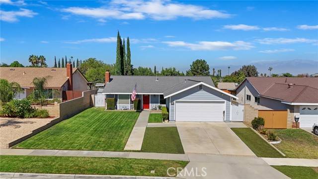 Corona, CA 92879,965 Aspen Street