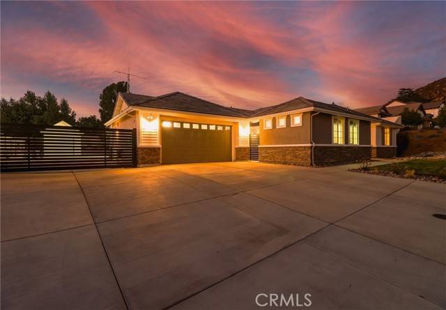 Yucaipa, CA 92399,35684 Vivian Way