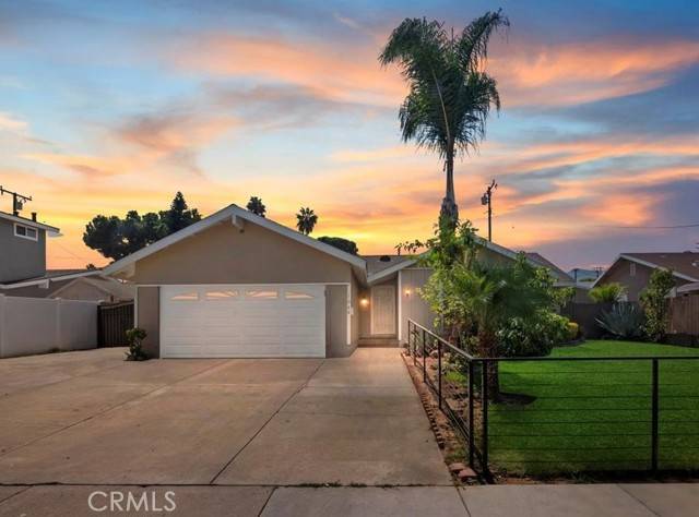 Corona, CA 92882,1048 Lorna Street