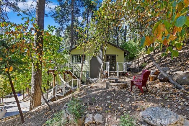 Lake Arrowhead, CA 92385,859 Kuffel Canyon Road