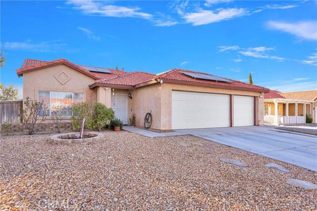 Adelanto, CA 92301,14556 Lilac Road