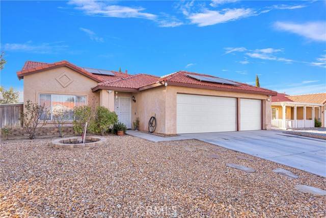 Adelanto, CA 92301,14556 Lilac Road