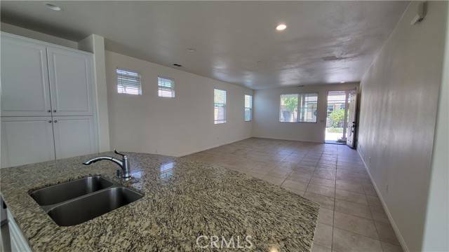 Chino, CA 91710,12990 Red Cedar Way