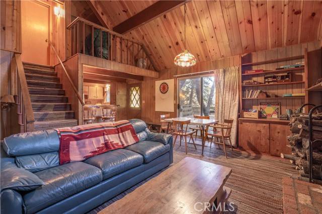 Big Bear Lake, CA 92315,1332 Siskiyou Drive