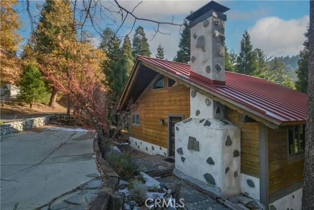 Crestline, CA 92325,739 Bergschrund Drive