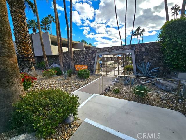 Palm Springs, CA 92262,197 W Via Lola #17