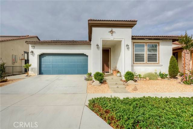 Ontario, CA 91761,4165 E Salida Privado