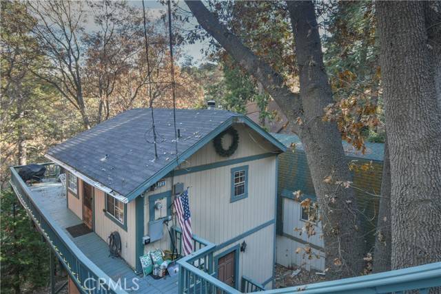 Lake Arrowhead, CA 92352,735 E Victoria Court