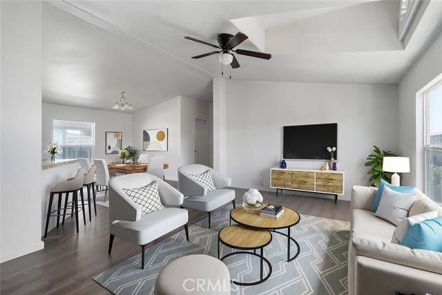 Hemet, CA 92543,675 W Oakland Avenue #E2