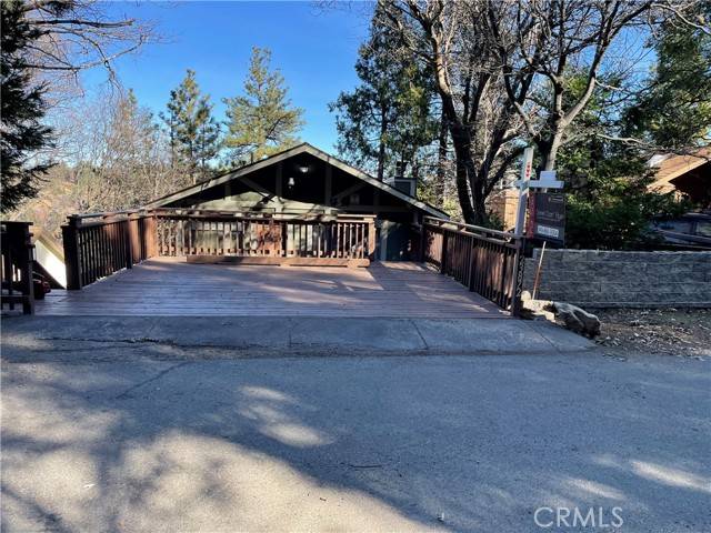 Crestline, CA 92325,23872 Scenic Drive