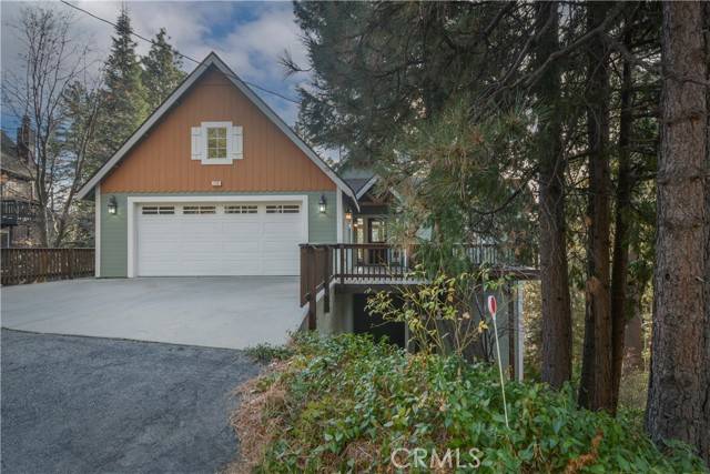 Lake Arrowhead, CA 92352,173 Grizzly Road