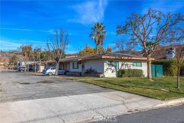 Yucaipa, CA 92399,32390 Avenue D