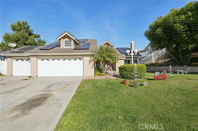 Grand Terrace, CA 92313,23020 Orangewood Court