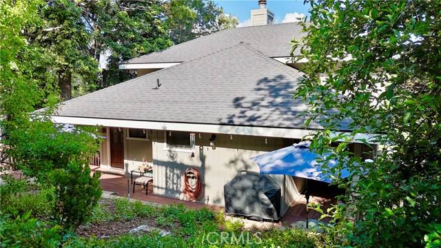 Lake Arrowhead, CA 92352,905 Madera Lane