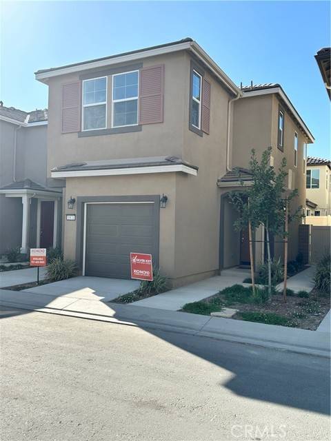 Santa Paula, CA 93060,1871 Flannel Drive