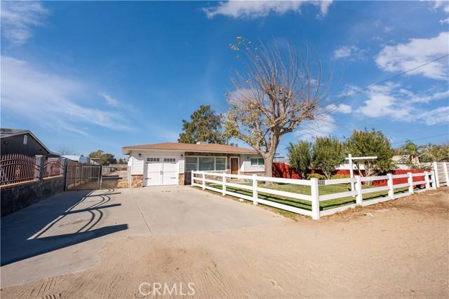 Norco, CA 92860,4080 Hillside Avenue