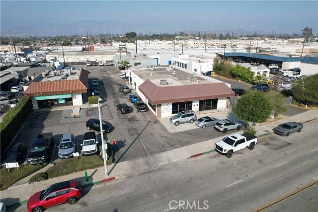 Covina, CA 91723,723 E San Bernardino Road