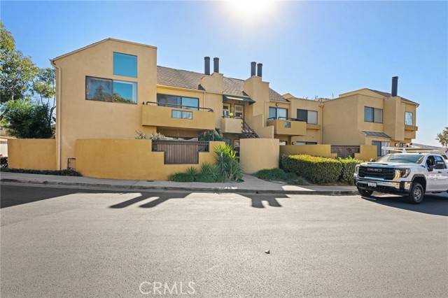 Lake Forest (el Toro), CA 92630,25712 Le Parc #32