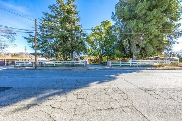 Yucaipa, CA 92399,12415 16th Street