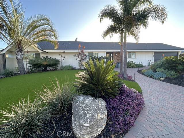 Santa Ana, CA 92705,13272 Sandhurst Place