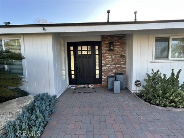 Santa Ana, CA 92705,13272 Sandhurst Place