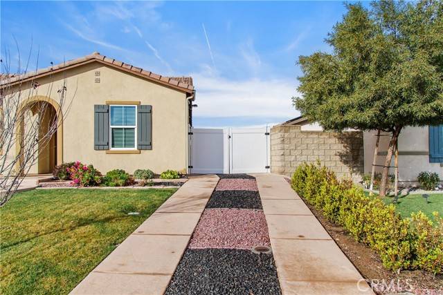 Menifee, CA 92584,26089 Redoak Street