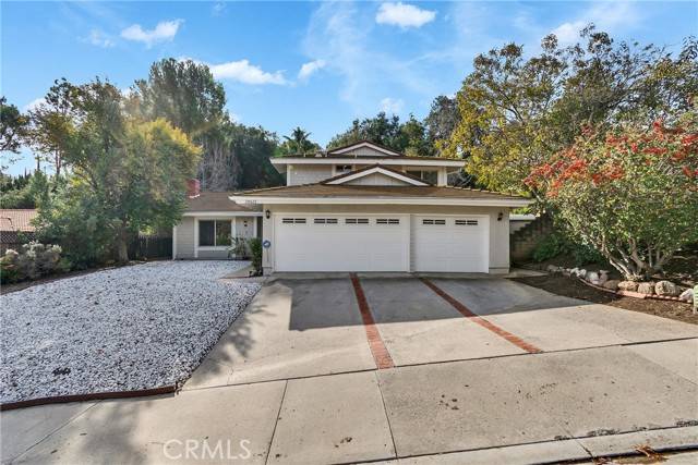 Agoura Hills, CA 91301,28022 Via Amistosa