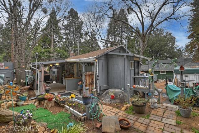 Crestline, CA 92325,477 Pyramid Drive