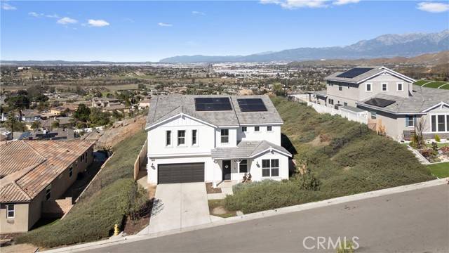 Jurupa Valley, CA 92509,5487 Golf Street
