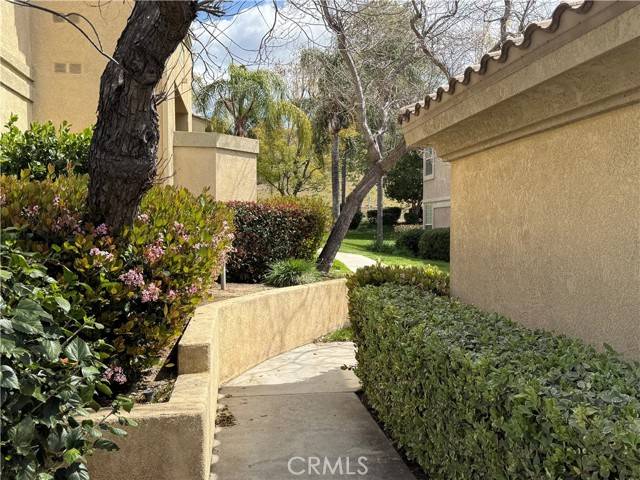 Riverside, CA 92507,375 Central Avenue #12