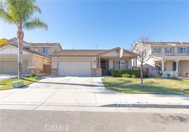 Lake Elsinore, CA 92530,32765 Santa Cruz